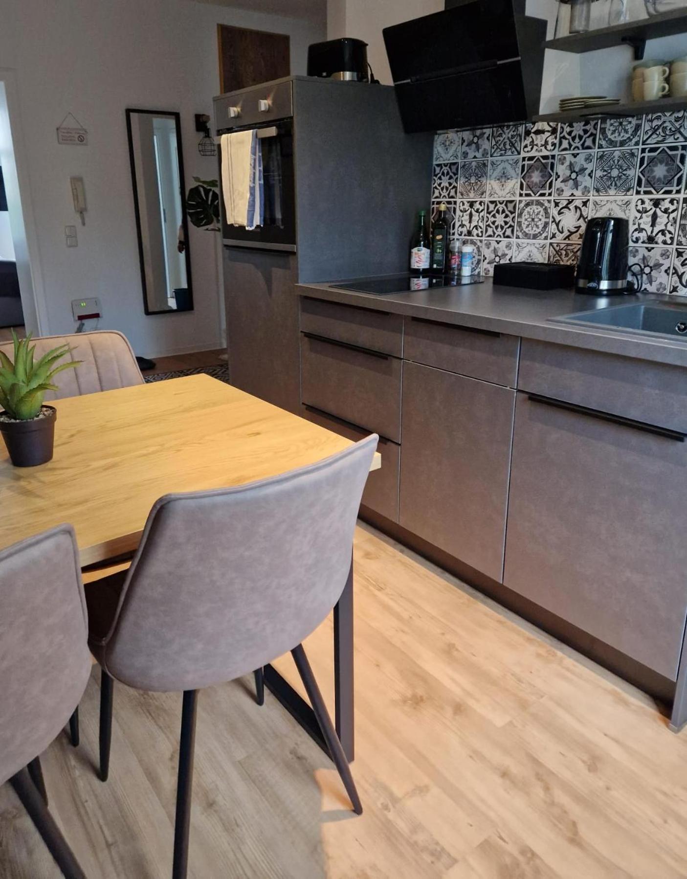 Bohnapartments Studio M City - Domplatz - Wlan - Vollausstattung Erfurt Eksteriør bilde